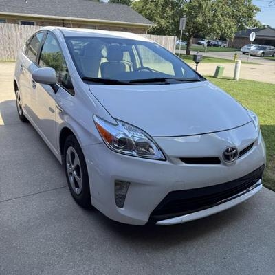 Sale Photo Thumbnail #117: 2013 Toyota Prius w/36,724 miles (4-door)