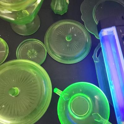 Uranium glass
