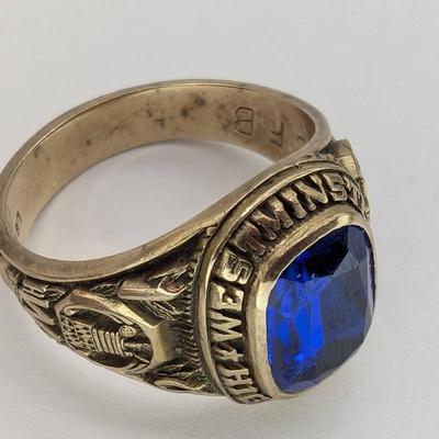 10K Gold 1970 Class Ring...Sz 5.5