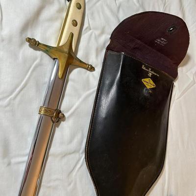 United States Marines Dress Sword With Scabbard And Case