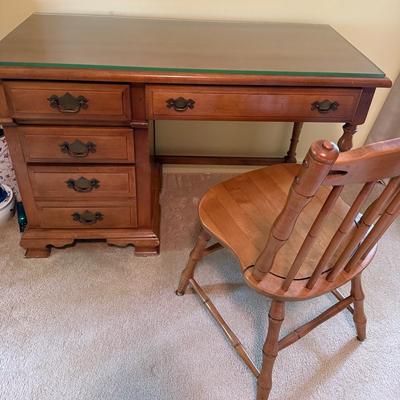 Solid Maple Desk And Chair 