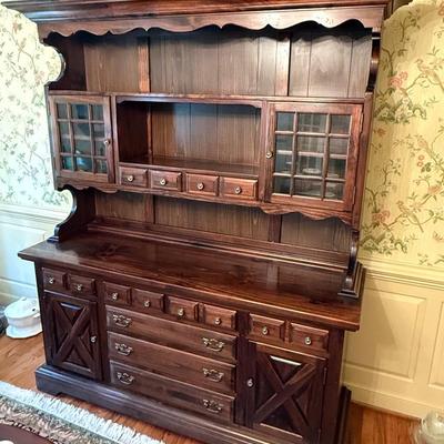 Vintage Kling Colonial Dining Hutch 
