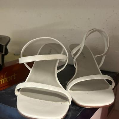 Sale Photo Thumbnail #246