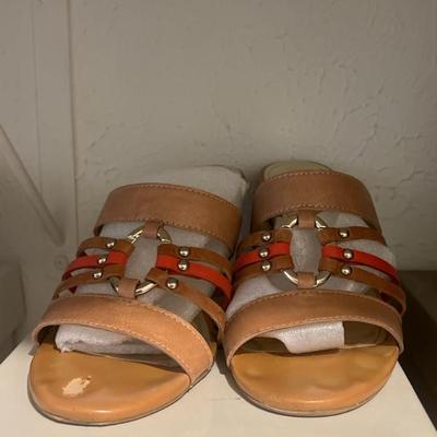Sale Photo Thumbnail #287