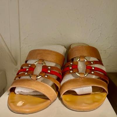 Sale Photo Thumbnail #177
