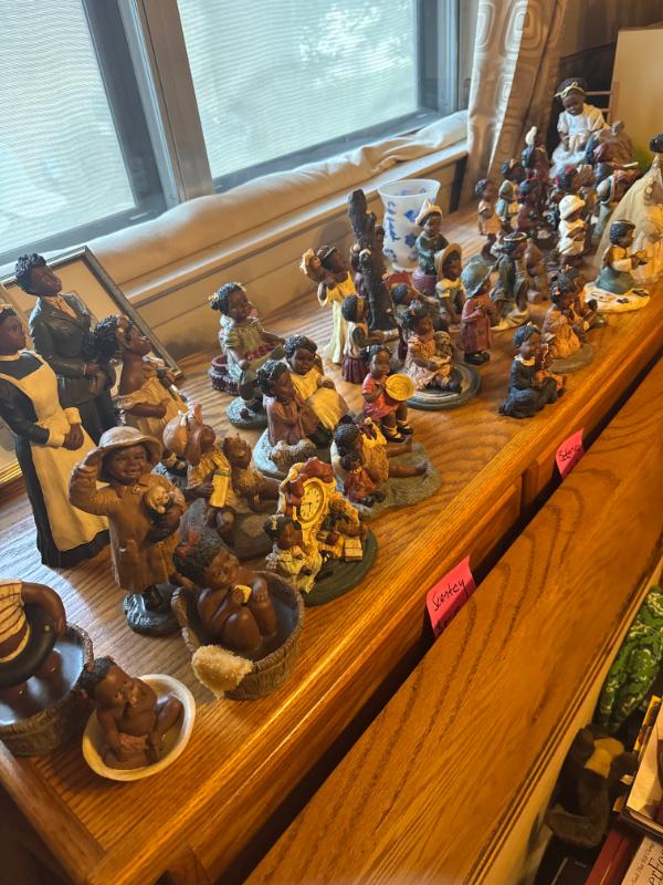 Sale Photo Thumbnail #215