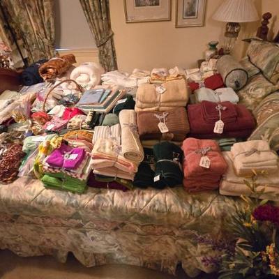 Sale Photo Thumbnail #155