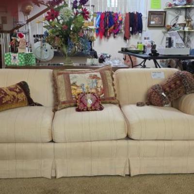 Sale Photo Thumbnail #12