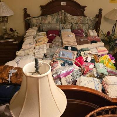 Sale Photo Thumbnail #153