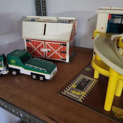 Sale Photo Thumbnail #183