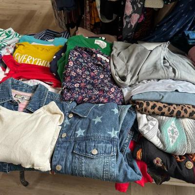 Sale Photo Thumbnail #257