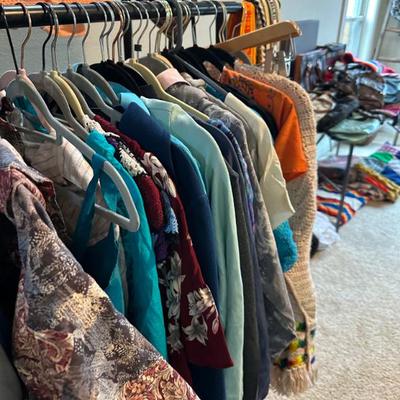Sale Photo Thumbnail #153