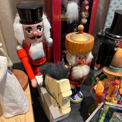 Sale Photo Thumbnail #252