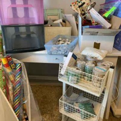 Em143 art and craft station mystery lot