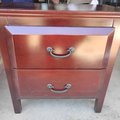 Em111 night stand brown