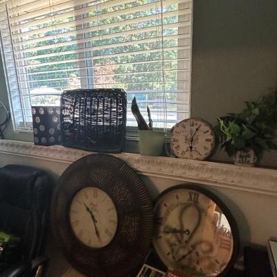 Sale Photo Thumbnail #76