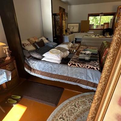 Sale Photo Thumbnail #136