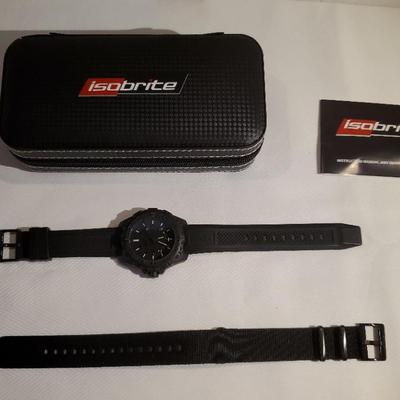 Armourlite Isobrite Eclipse Blackout Retail $300 Lot 20 - Reserve $150