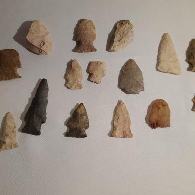 Native American Arrowheads Artifacts