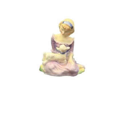 Sale Photo Thumbnail #46: Royal Doulton Figurine