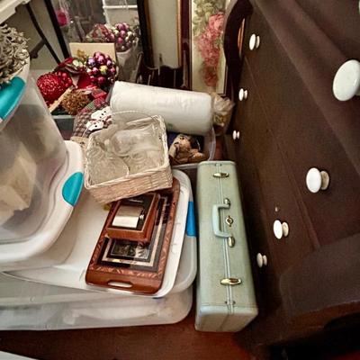 Sale Photo Thumbnail #114