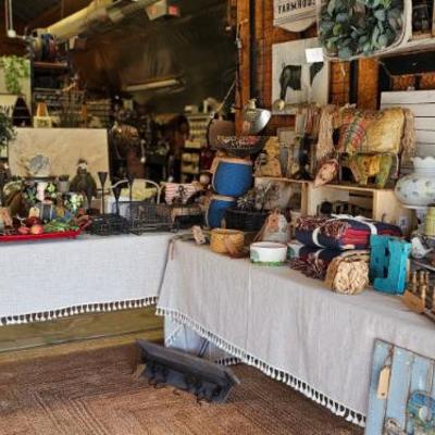 Sale Photo Thumbnail #17
