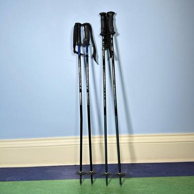 (4pc) Children’s Scott Ski Poles | Two pairs of kids ski poles with strapped handles. Both sets by Scott. Dimensions: h. 37 in (other set...