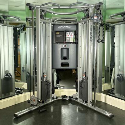 LIFE FITNESS G7 CABLE MACHINE | Having various attachments and pull-up bar - h. 84 x w. 70 x d. 54 in
