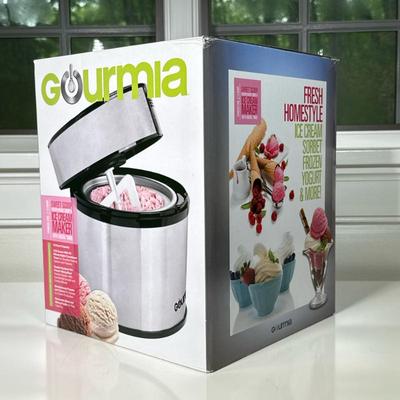 [NIB] Gourmia Ice Cream Maker | 1.5 quart capacity. LCD screen with 40 minute digital countdown timer. Double insulated “Pre Freeze”...