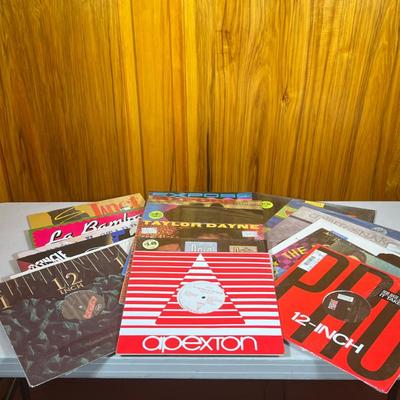 (20pc) Records Including Deja, Janet Jackson, Expose And More | Vinyl record albums, including Howard Jones, Genesis, Brenda K. Star and...