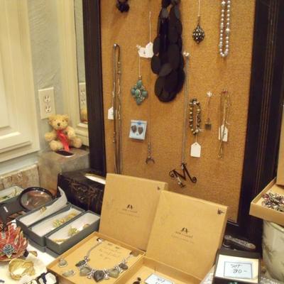 Sale Photo Thumbnail #52