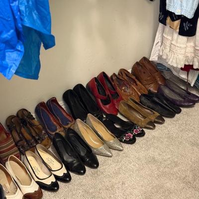 Sale Photo Thumbnail #48