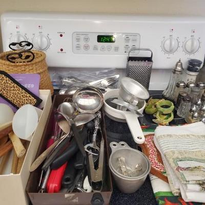 Sale Photo Thumbnail #30