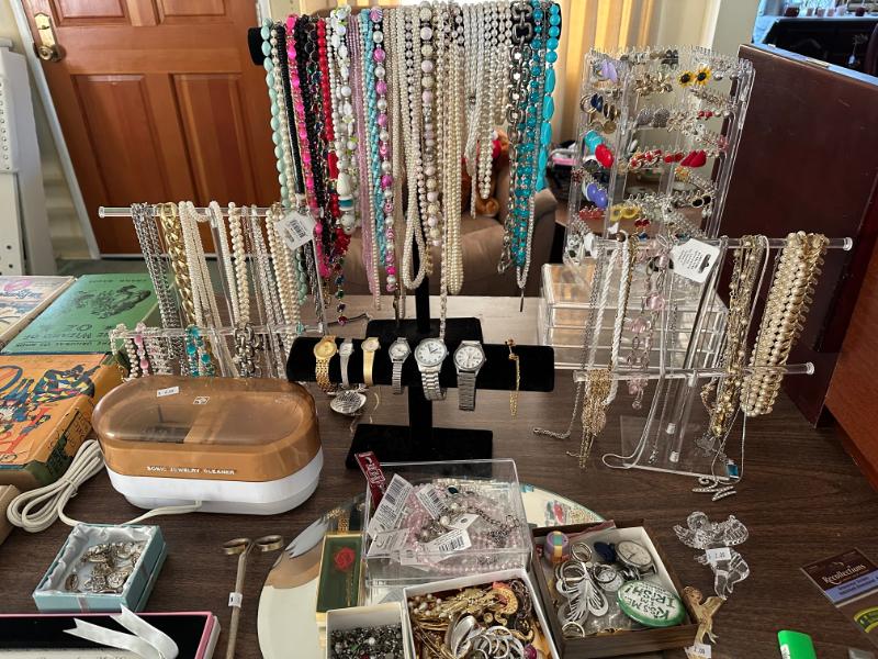 Sale Photo Thumbnail #128
