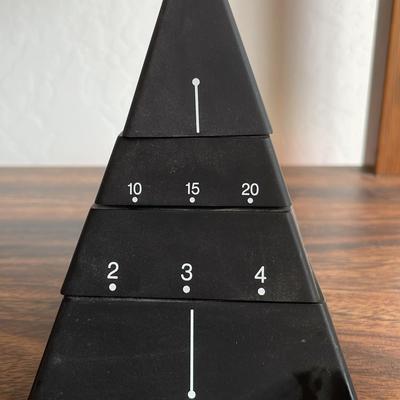 Unique Time Pyrmid Clock - Super Kool
