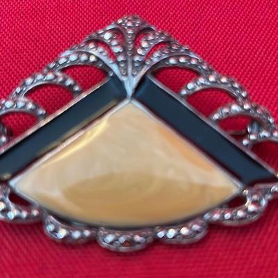 Art Deco Design Pin