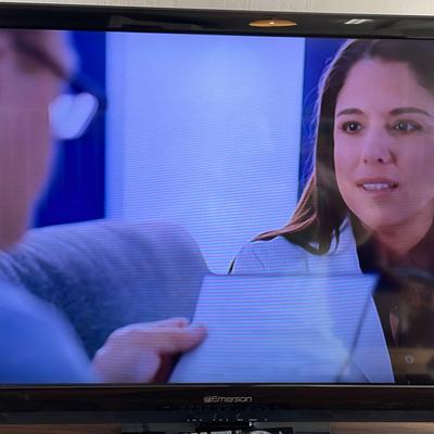 Emerson LED TV 