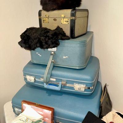 Sale Photo Thumbnail #358