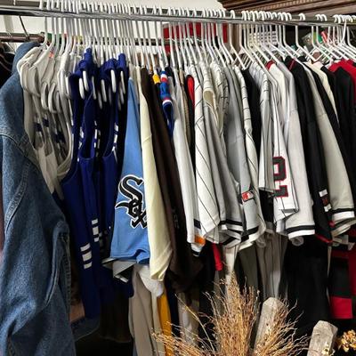 Sale Photo Thumbnail #153