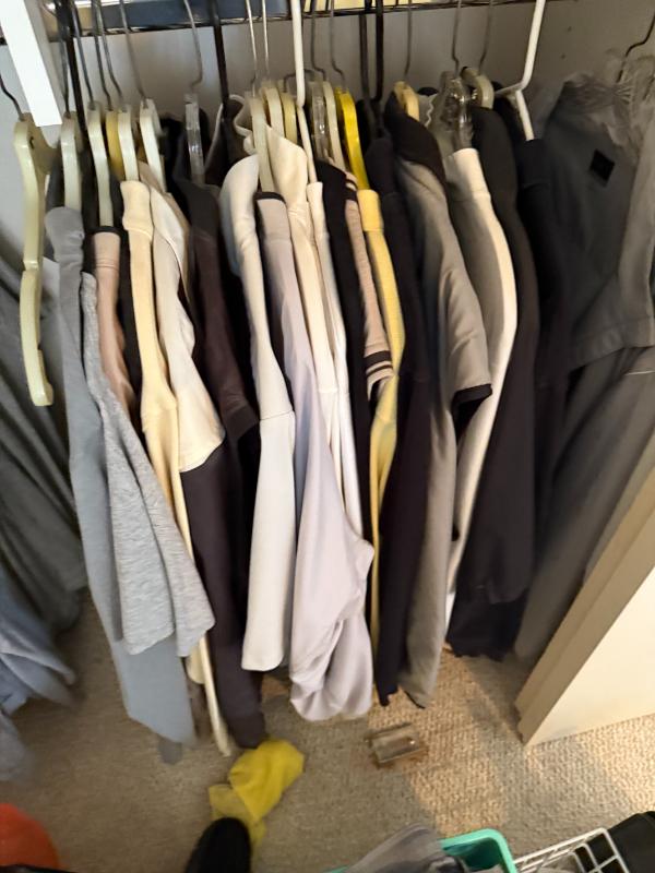 Sale Photo Thumbnail #199