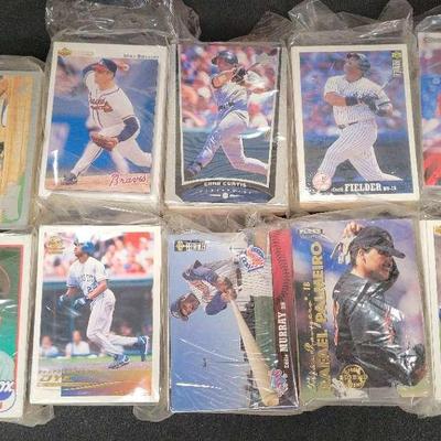 COLLECTION OF BASEBALL TRADING CARDS #5