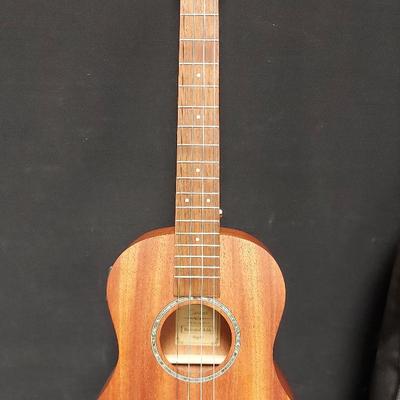 HANDCRAFTED UKULELE BY CARAMEL #2