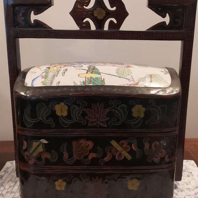 ANTIQUE CHINESE CAMPAIGN BASKET
