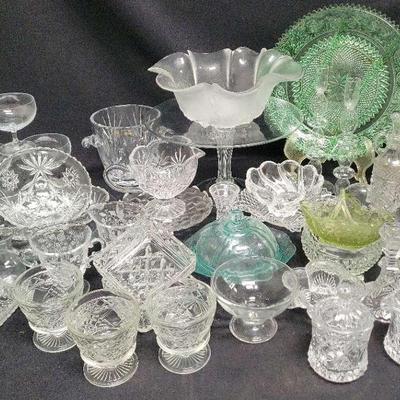 ASSORTED GLASSWARE