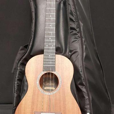 HANDCRAFTED UKULELE BY CARAMEL 