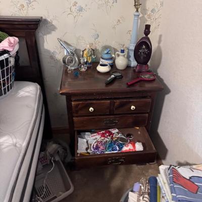 Sale Photo Thumbnail #155