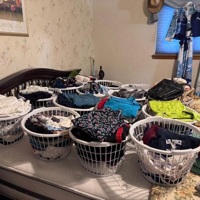 Sale Photo Thumbnail #172