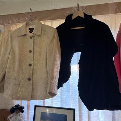 Sale Photo Thumbnail #263