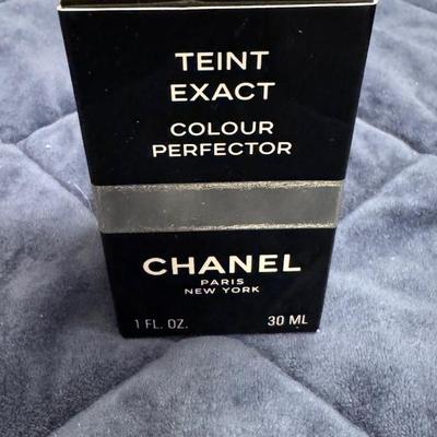 Sale Photo Thumbnail #703