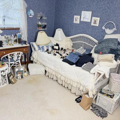 Sale Photo Thumbnail #50